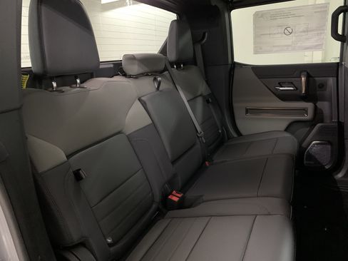 New 2025 GMC Hummer EV 3X image 42