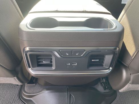 New 2026 GMC Sierra 2500 Denali w/ Denali Reserve Package image 17