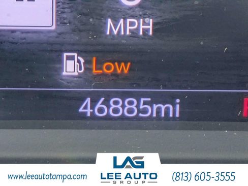 Used 2020 Chevrolet Silverado 1500 High Country w/ Technology Package AWD/4WD image 23