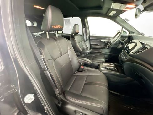 Certified 2023 Honda Passport TrailSport image 31