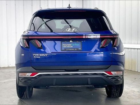 Certified 2022 Hyundai Tucson SEL w/ Cargo Package FWD image 4