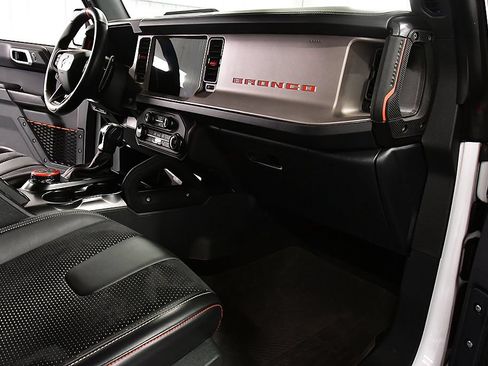 Used 2023 Ford Bronco Raptor AWD/4WD image 27