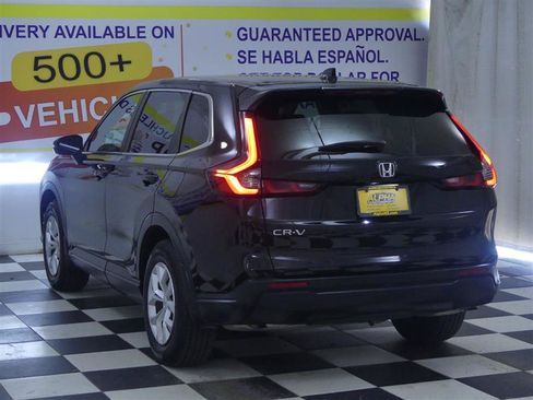 Used 2025 Honda CR-V LX image 4