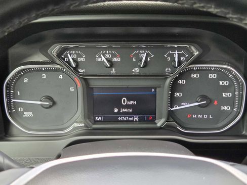 Certified 2023 GMC Sierra 2500 SLT w/ SLT Convenience Package AWD/4WD image 17