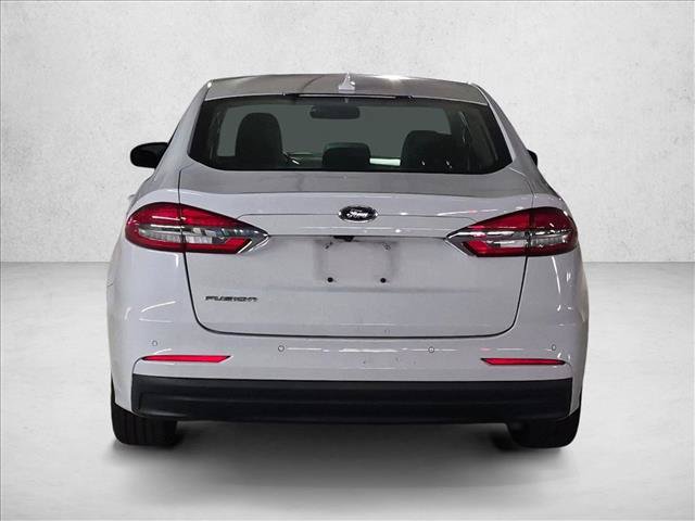 Used 2020 Ford Fusion SE FWD image 6