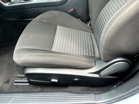 Used 2021 Dodge Challenger R/T w/ Blacktop Package image 15