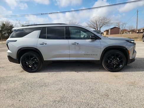 New 2026 Chevrolet Traverse RS w/ LPO, Floor Liner Package image 8