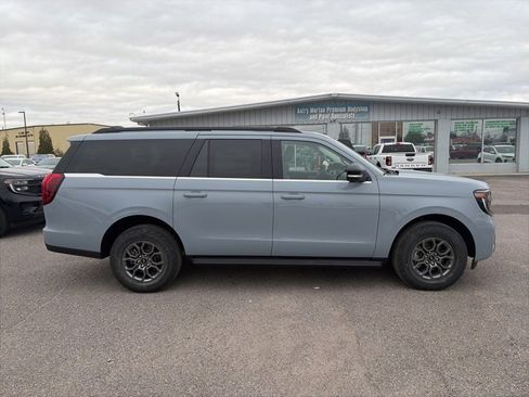 New 2026 Ford Expedition Max Active image 7