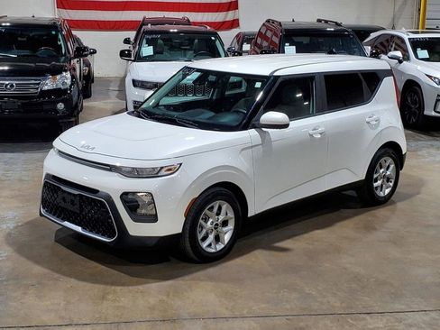 Used 2022 Kia Soul LX w/ Technology Package image 43