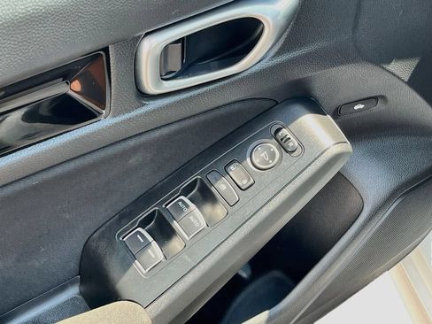 Used 2024 Honda Civic EX image 17