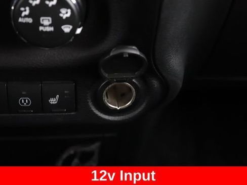 Used 2016 Jeep Wrangler Sahara AWD/4WD image 22