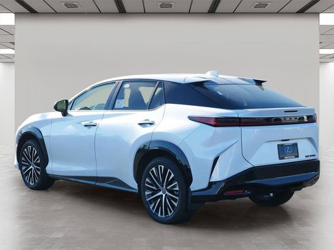 New 2026 Lexus RZ 350e 2WD image 4