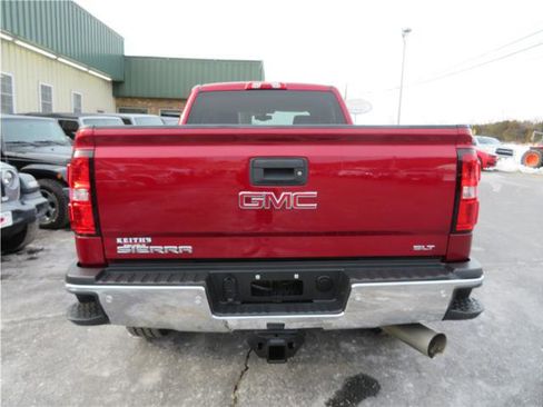 Used 2019 GMC Sierra 2500 SLT w/ Duramax Plus Package image 16