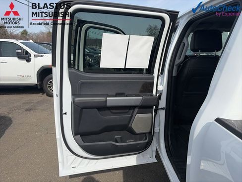 Used 2024 Ford F250 Lariat AWD/4WD image 24