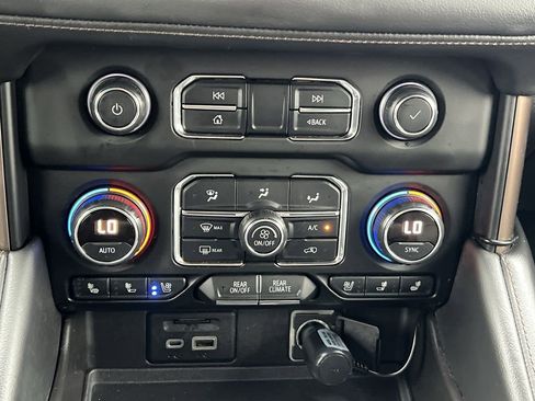 Used 2021 Chevrolet Tahoe High Country image 6