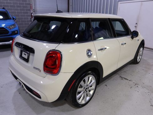 Used 2015 MINI Cooper S image 5
