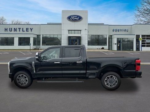 Used 2024 Ford F350 Limited image 7
