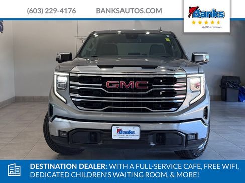 Certified 2025 GMC Sierra 1500 SLT AWD/4WD image 3