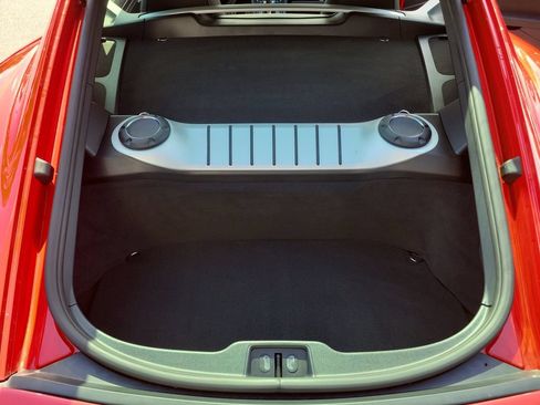Certified 2024 Porsche 718 Cayman RWD image 18