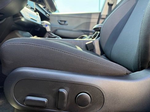 Certified 2025 Hyundai Kona SEL FWD image 10