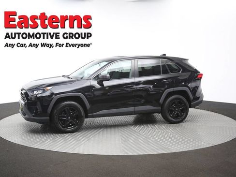 Used 2022 Toyota RAV4 LE AWD/4WD image 57