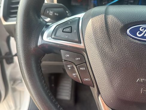 Certified 2024 Ford Edge SEL AWD/4WD image 27