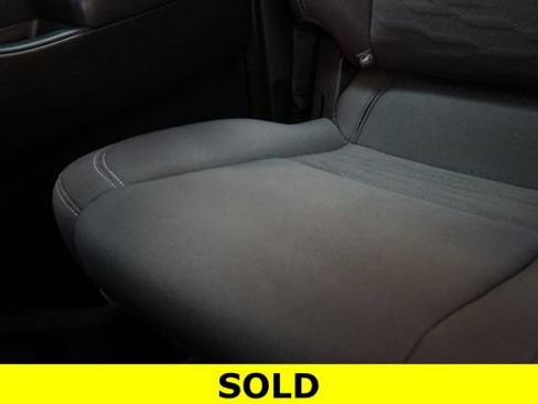 Certified 2022 Nissan Frontier SV AWD/4WD image 57