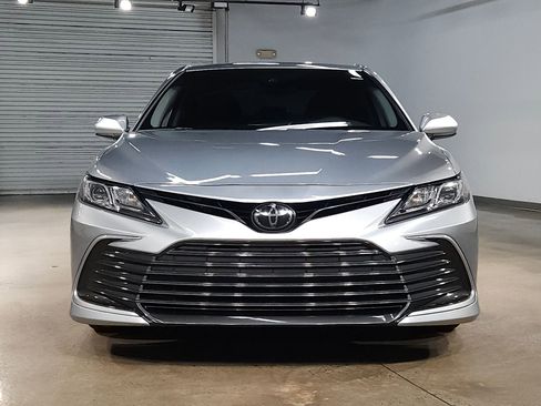 Used 2024 Toyota Camry LE FWD image 2