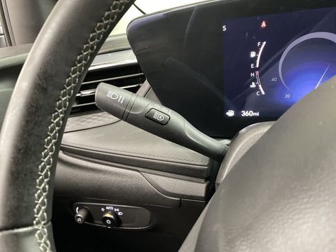 Used 2025 Buick Encore GX Preferred image 24