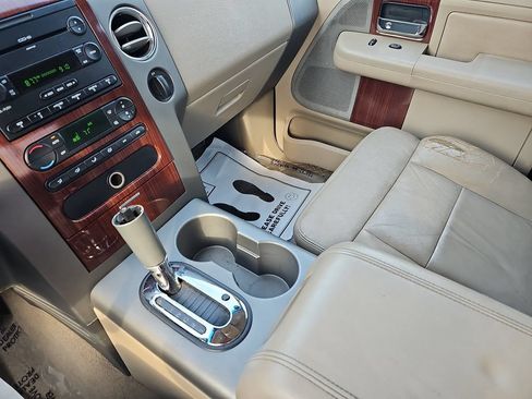 Used 2006 Ford F150 Lariat AWD/4WD image 24
