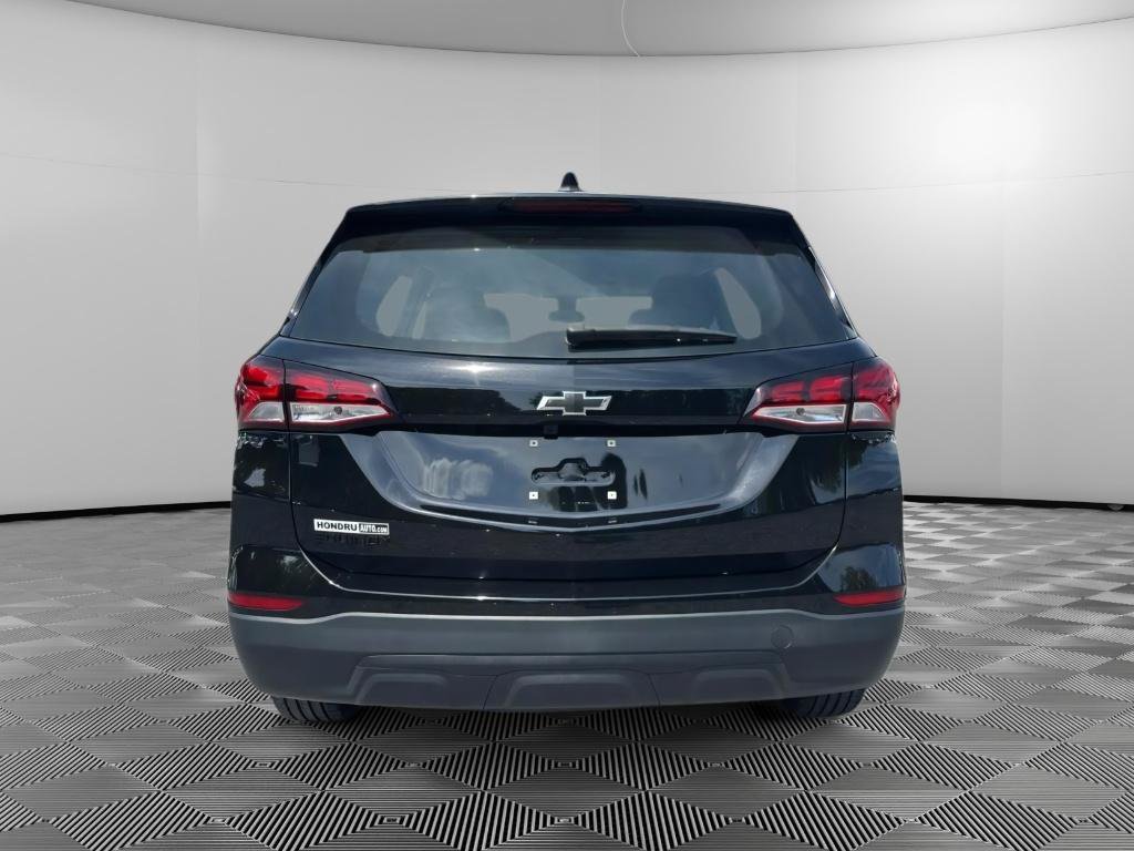 Used 2024 Chevrolet Equinox LS w/ Midnight Edition FWD image 8