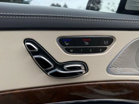 Used 2015 Mercedes-Benz S 550 Sedan image 30