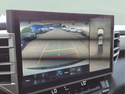 Used 2025 Toyota Tundra Limited image 19