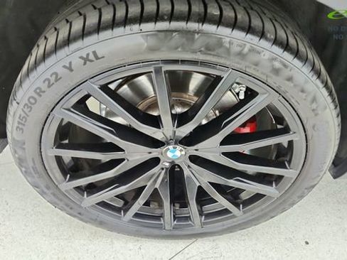 Used 2022 BMW X5 M50i w/ Executive Package AWD/4WD image 60
