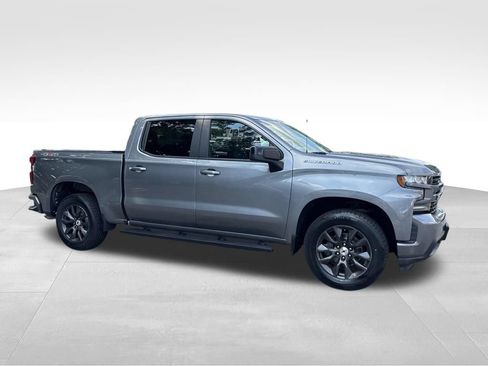 Used 2020 Chevrolet Silverado 1500 RST w/ RST Value Package AWD/4WD image 10
