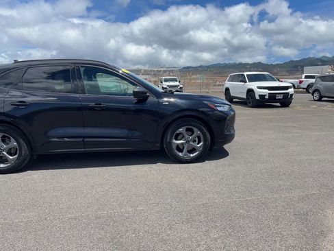 Used 2023 Ford Escape ST-Line image 16