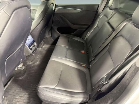 Used 2026 Tesla Model Y 2WD image 21