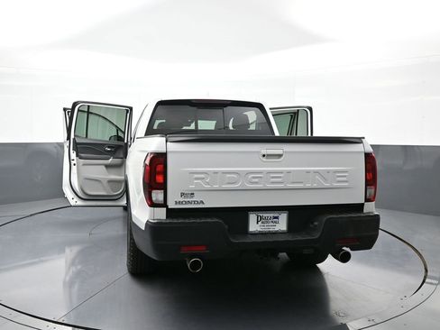 Certified 2025 Honda Ridgeline RTL image 47