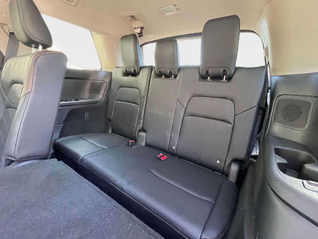 Used 2025 Nissan Pathfinder Platinum w/ Cargo Package FWD image 11