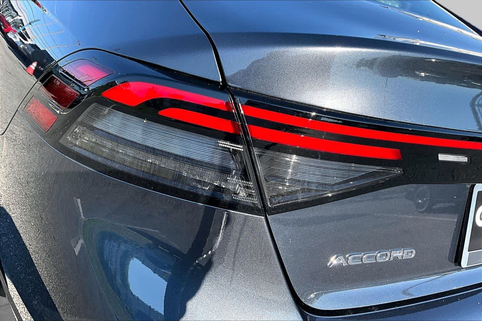 Certified 2025 Honda Accord EX-L image 29