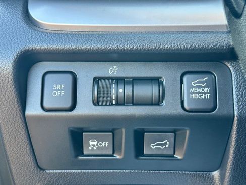 Used 2016 Subaru Forester 2.0XT Touring w/ Eyesight & Navigation System image 33