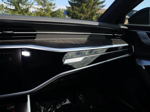 Used 2022 Audi A6 Premium Plus image 38