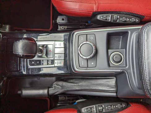 Used 2016 Mercedes-Benz G 550 image 25