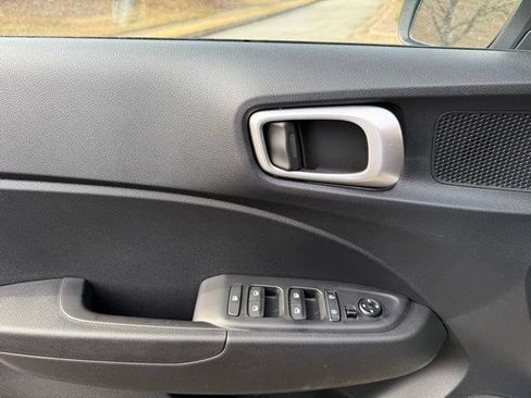 New 2026 Hyundai Venue SEL image 14