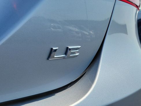 Used 2024 Toyota Camry LE image 7