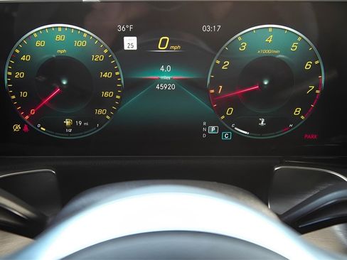 Used 2021 Mercedes-Benz GLB 35 AMG 4MATIC w/ Multimedia Package image 26