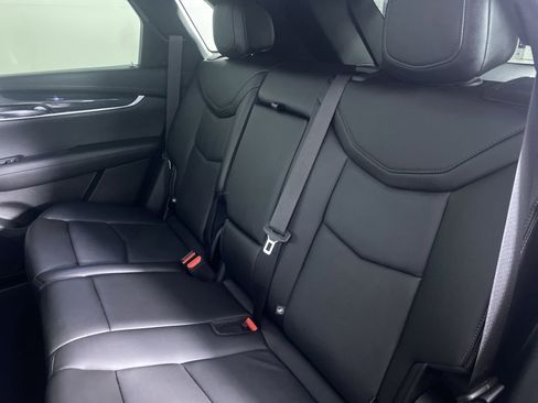 Certified 2022 Cadillac XT5 Premium Luxury w/ Technology Package image 14