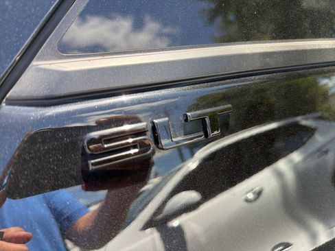 Used 2020 GMC Terrain SLT w/ Preferred Package image 9
