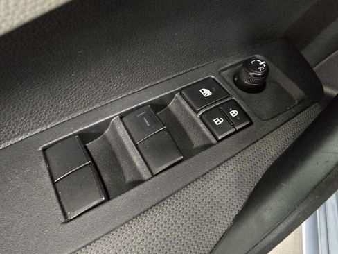 Used 2020 Toyota Corolla LE FWD image 23