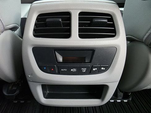 Used 2017 Honda Pilot EX-L image 23